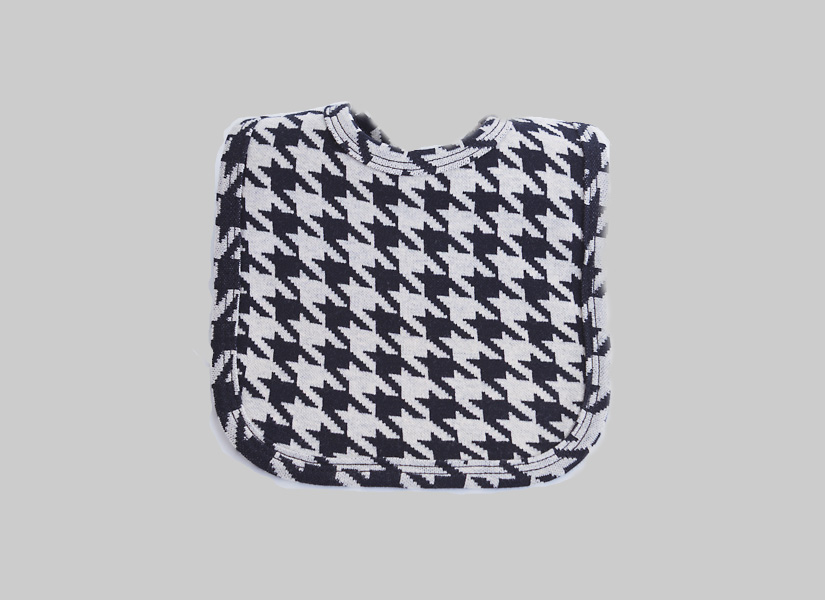 camouflage prints, baby bib.